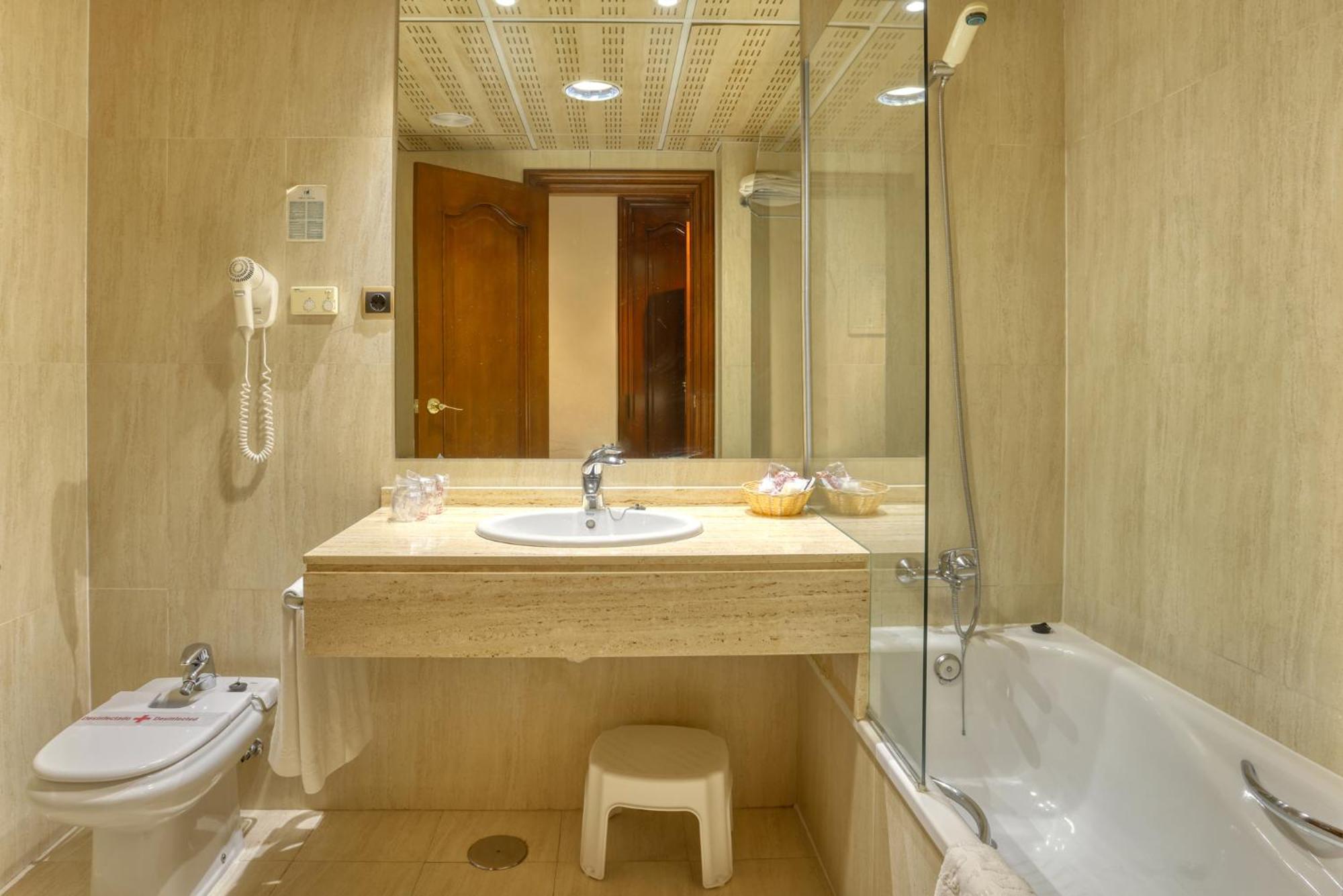 Hotel Villa De Almazán 외부 사진