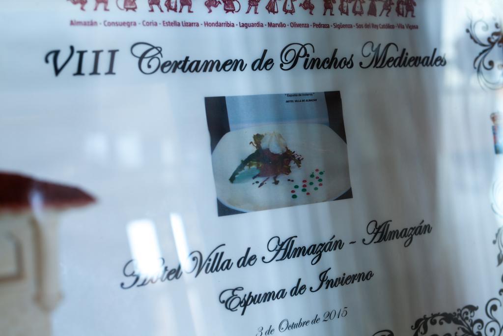 Hotel Villa De Almazán 외부 사진