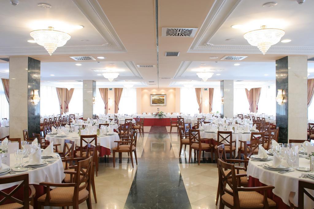 Hotel Villa De Almazán 외부 사진